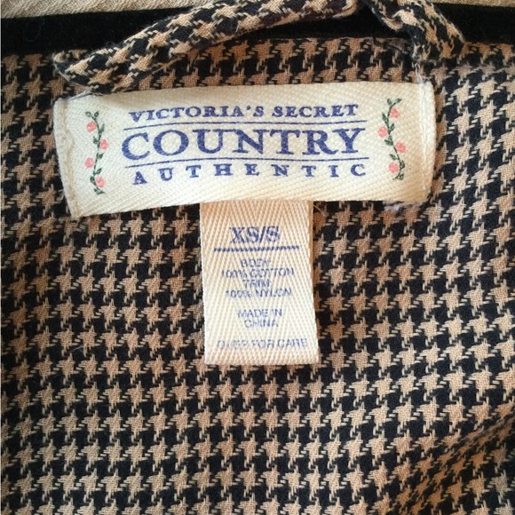 Vintage Victoria’s Secret Long Robe - Picture 2 of 9